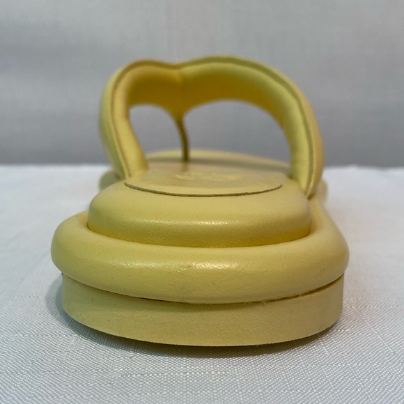 Gia Borghini Women's Yellow Leather Thong Slide Sandals Size US 9/ EU 39 $475 - Picture 8 of 16